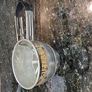 VINTAGE Foley 1-Cup Flour Sifter Aluminum. With label still attached